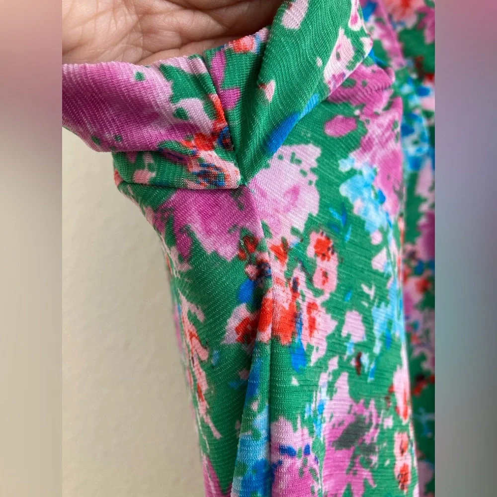 Dear Scarlett Lizzy Blouse in Floral Print Size M - Picture 4 of 9